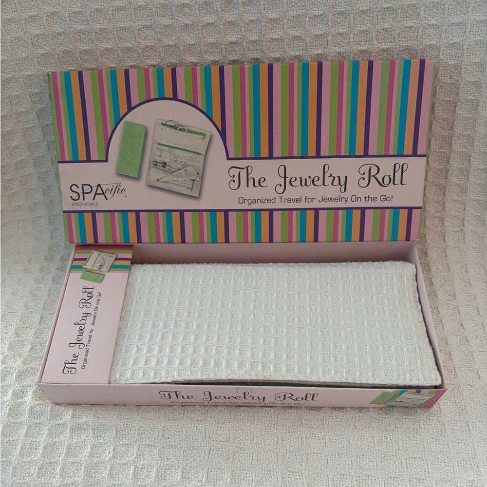 SPAcific Essentials The Organized Jewelry Roll New In Box